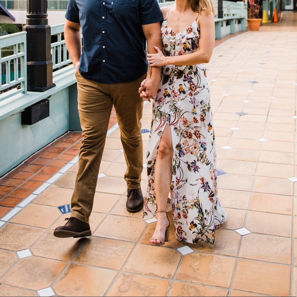 COPY - BLOOM ON IVORY FLORAL PRINT MAXI DRESS